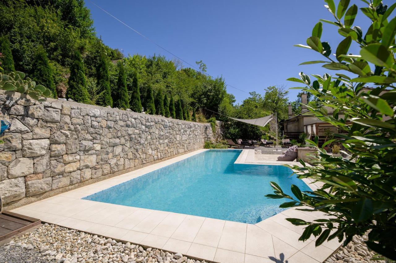 Boutique B&B Mali Pariz Grizane-Belgrad Exterior photo