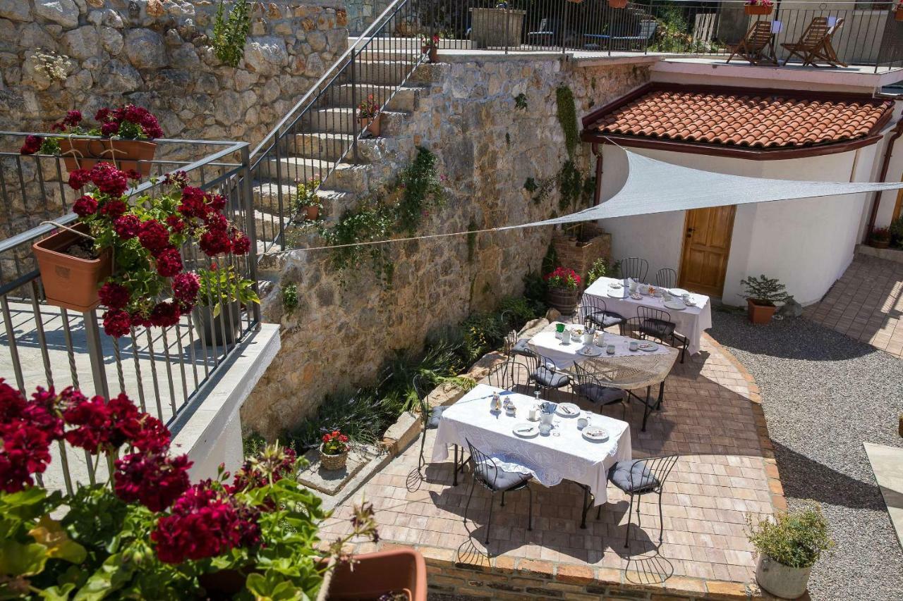 Boutique B&B Mali Pariz Grizane-Belgrad Exterior photo
